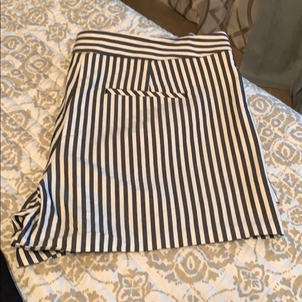 Express shorts